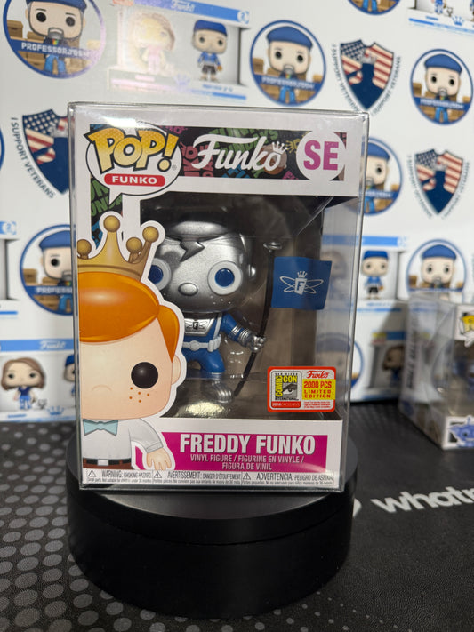 Freddy Funko Space Robot (Silver) LE 2,000
